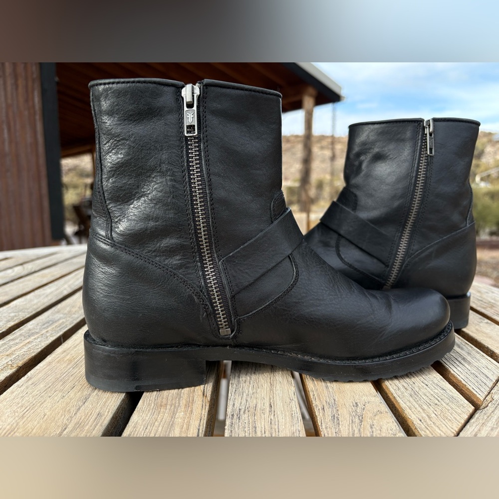 Frye Veronica Short Strap Booties - Picture 6 of 12